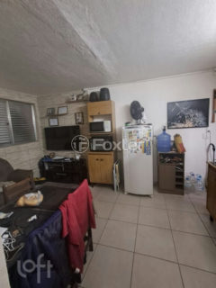 Image 4 - 1017962