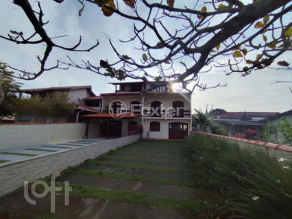 Image 46 - 1017965