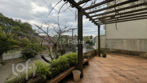 Image 14 - 1017985