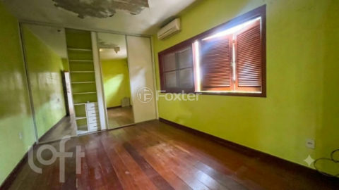 Image 11 - 1017985