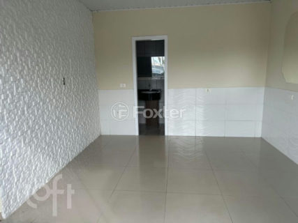 Image 3 - 1017989