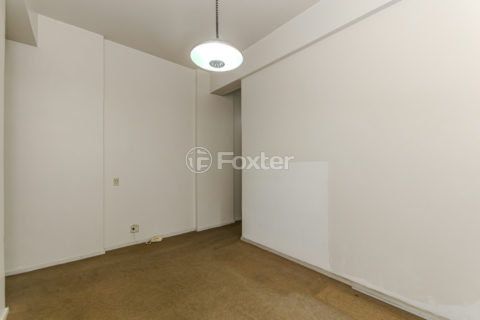 Image 3 - 1017995