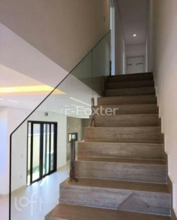 Image 40 - 1017997