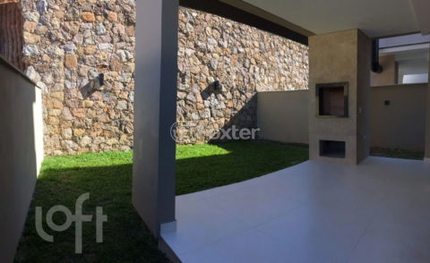 Image 8 - 1017997