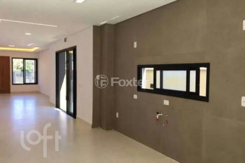 Image 37 - 1017997