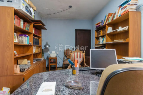 Image 35 - 1018009
