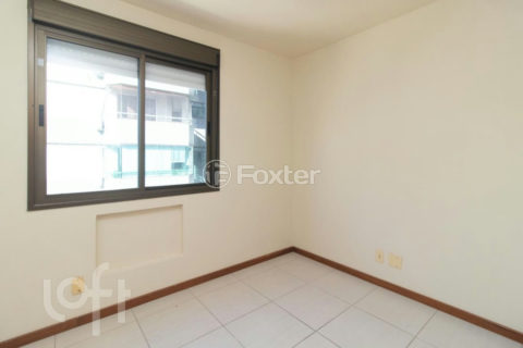 Image 21 - 1018034