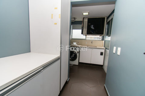 Image 35 - 1018079