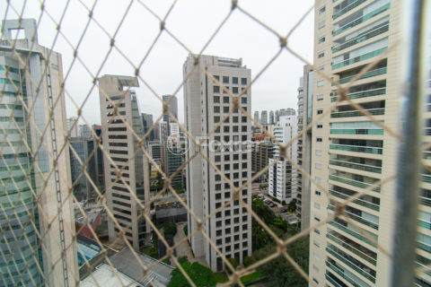 Image 2 - 1018079