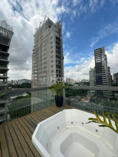 Image 11 - 1018109