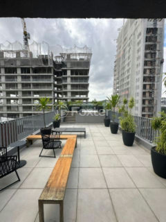 Image 12 - 1018109