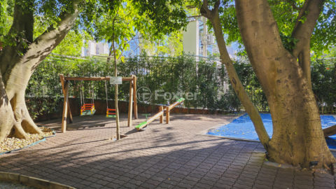 Image 39 - 1018112