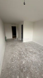Image 6 - 1018152