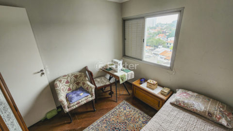 Image 10 - 1018153