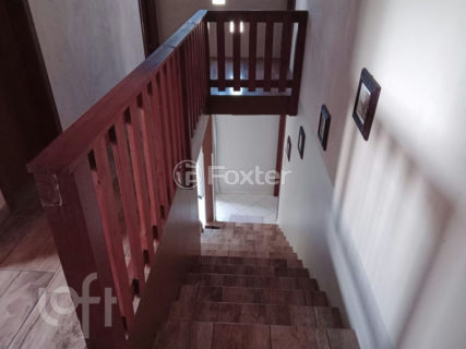 Image 35 - 1018172