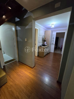 Image 8 - 1018175