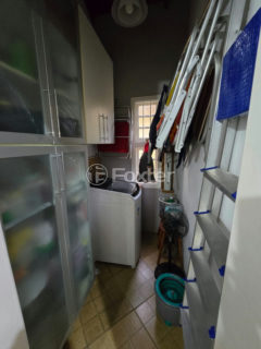 Image 28 - 1018175