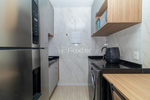 Image 20 - 1018177