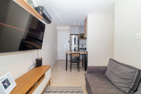 Image 6 - 1018177