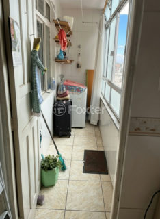 Image 7 - 1018189