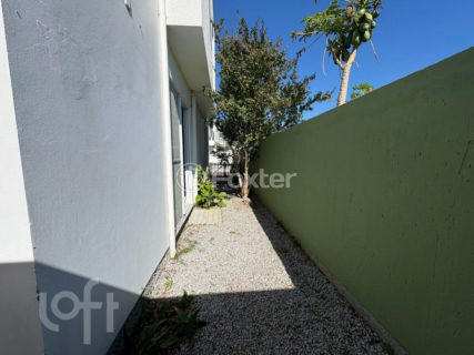 Image 6 - 1018197