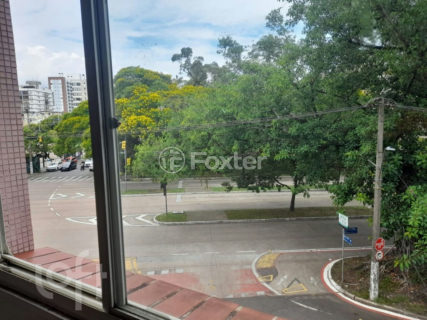 Image 8 - 1018246