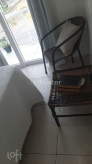 Image 10 - 1018251