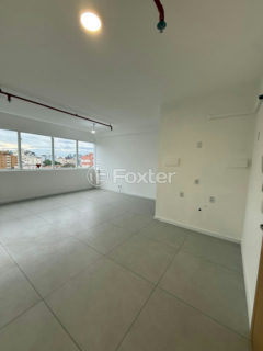 Image 2 - 1018278