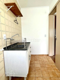 Image 10 - 1018281