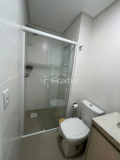 Image 30 - 1018284