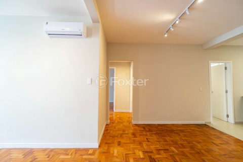 Image 7 - 1018300