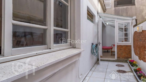 Image 8 - 1018301