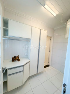 Image 9 - 1018303