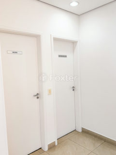 Image 34 - 1018303