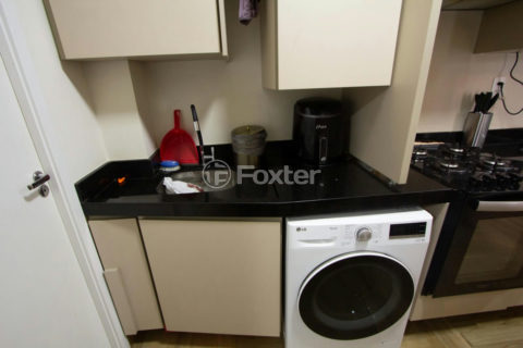 Image 11 - 1018312
