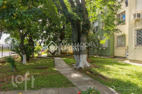Image 14 - 1018316