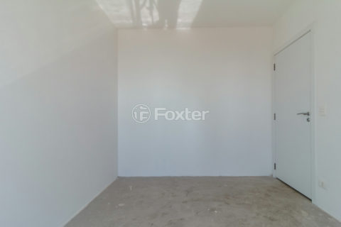 Image 20 - 1018318