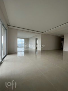 Image 3 - 1018341