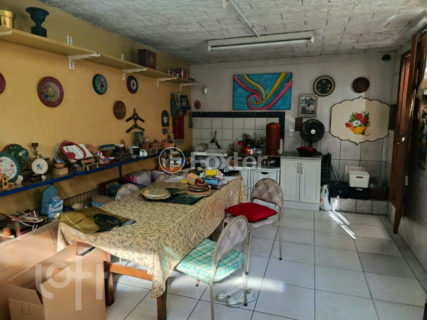 Image 4 - 1018342