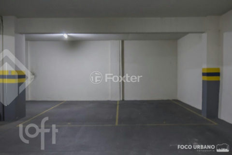 Image 22 - 1018357