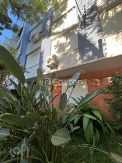 Image 2 - 1018358