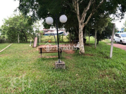 Image 17 - 1018373