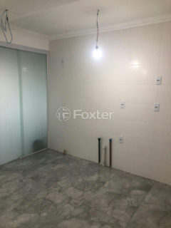 Image 10 - 1018380
