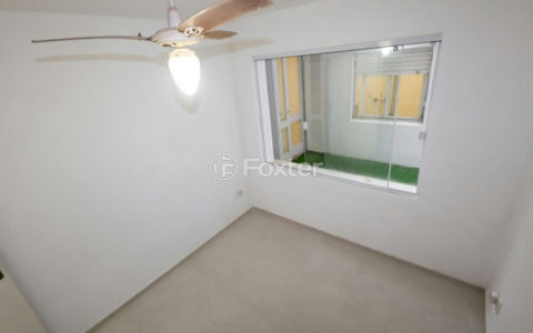 Image 6 - 1018386