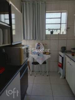 Image 8 - 1018394