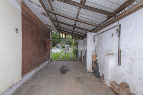 Image 27 - 1018396