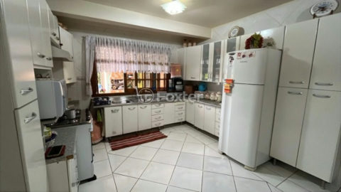 Image 2 - 1018416