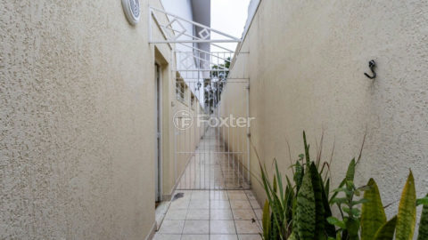 Image 32 - 1018442