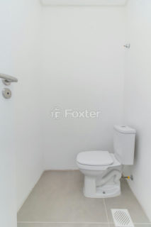 Image 6 - 1018489