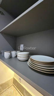 Image 4 - 1018502